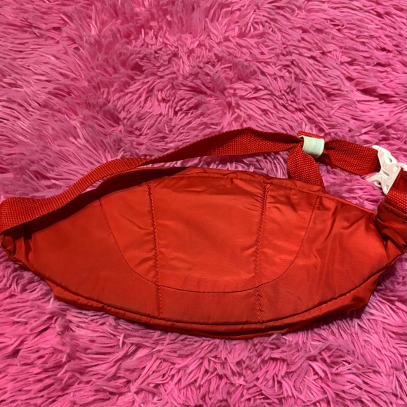 Adidas Fanny Pack - Picture 4 of 7